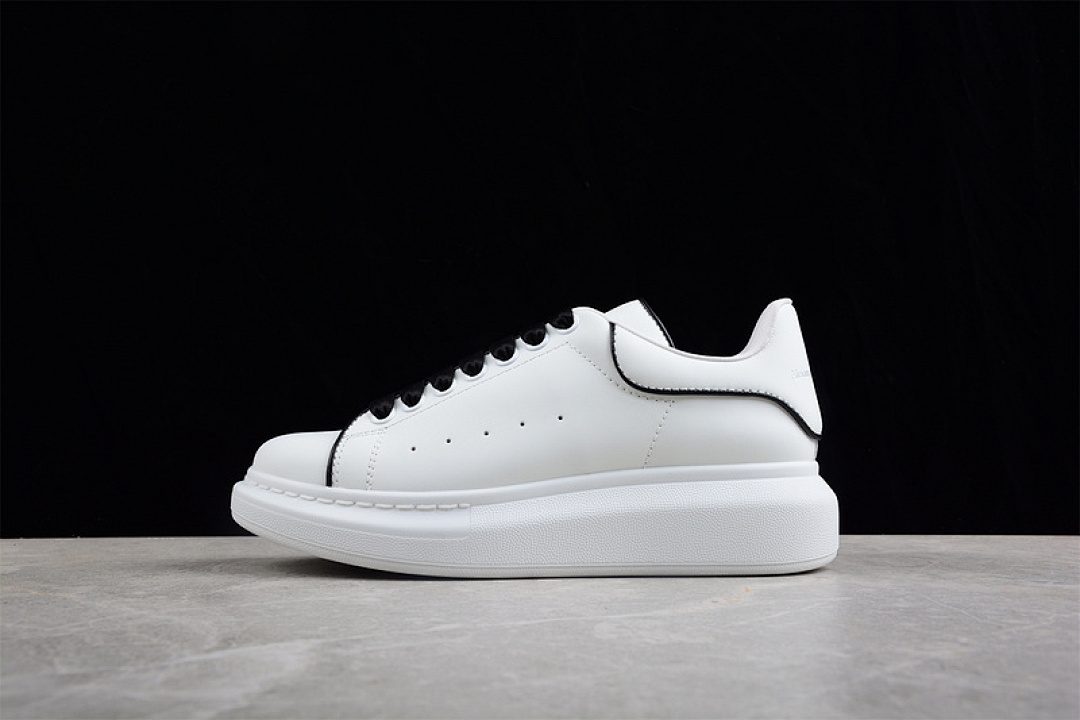 Alexander McQueen [ALE*XANDER MC*QUEEN SHOES WHITE/WHITE/BLACK]-[WOMAN:35-39]-[MAN:40-45], photo 1