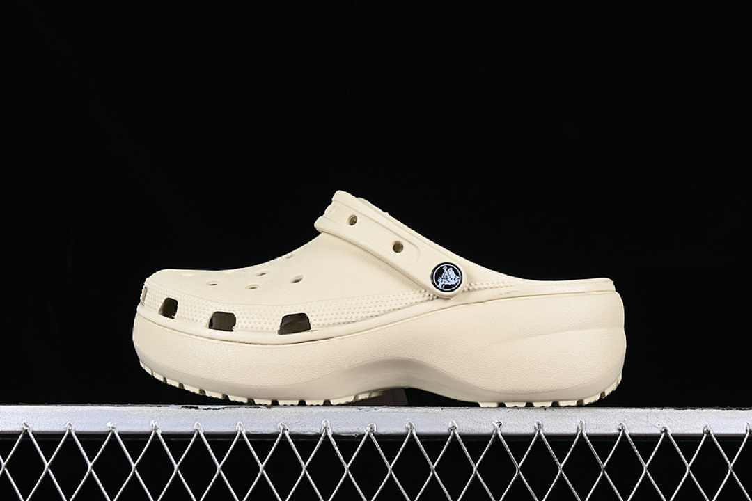 Crocs [CROCS BEACH SANDALS CLOGS BROWN]-[WOMAN:34-40] - Image 2