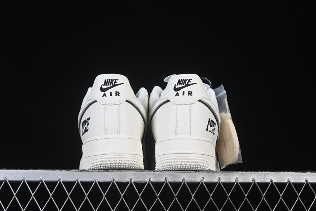 Nike [CS5288-031]-[AIR FORCE 1 07 LOW WHITE/BLACK]-[WOMAN:36-39]-[MAN:40-45] - Image 15