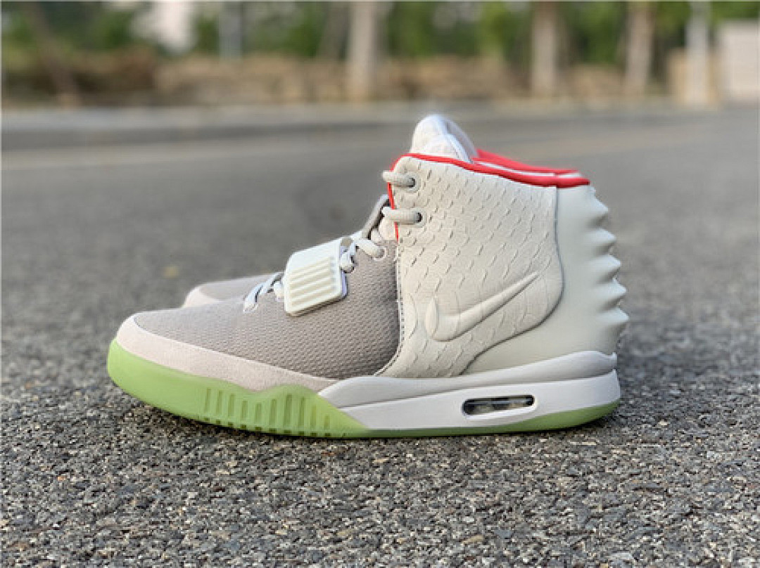 Adidas Adidas KANYE WEST X AIR YEEZY 2 NRG WOLF GREY/PURE PLATINUM · 508214-010, photo 1