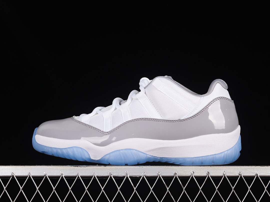 Jordan [AV2187-140]-[AIR JORDAN 11 LOW WHITE/UNIVERSITY BLUE-CEMENT GREY]-[MAN:40-47.5], photo 1