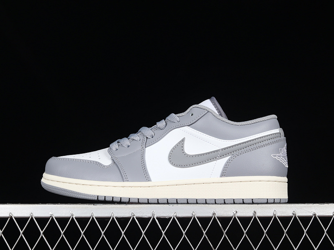 Jordan [553558-053]-[AIR JORDAN 1 LOW VINTAGE GREY STEALTH/WHITE/SAIL]-[WOMAN:35.5-39]-[MAN:40-45], photo 1