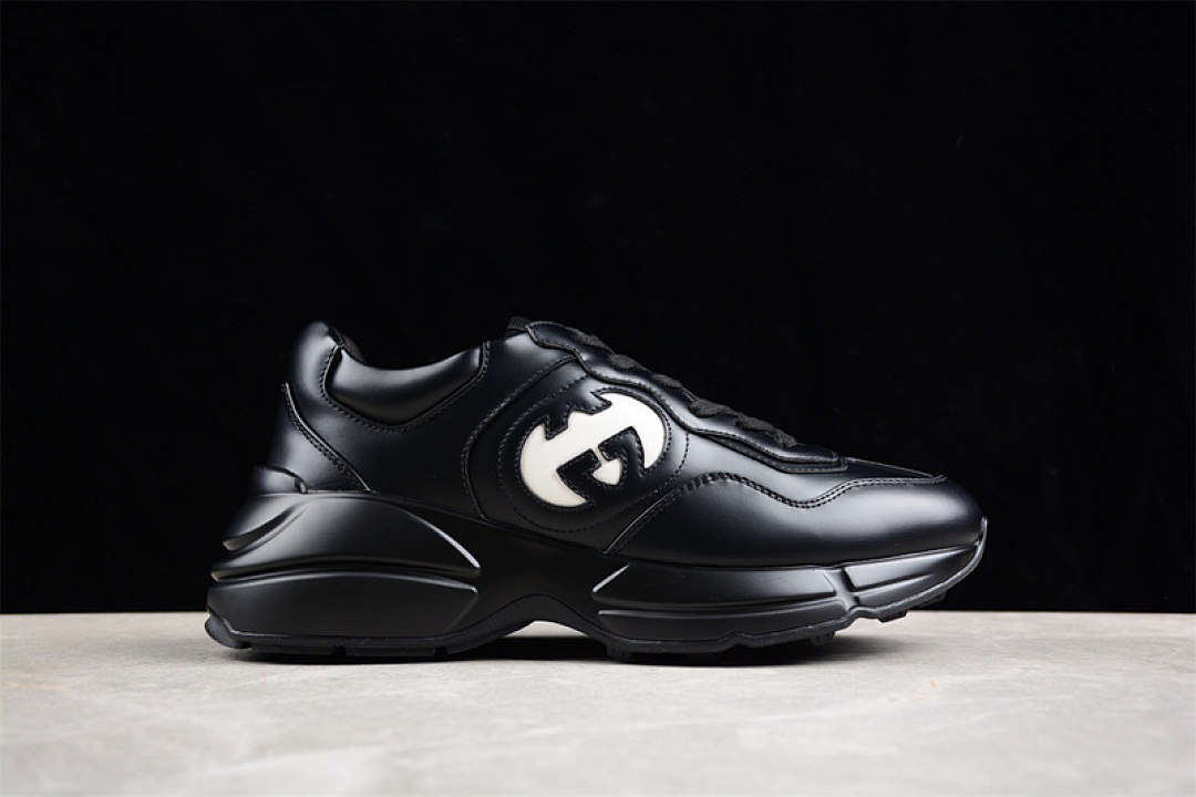 On Running [GUCCI RHYTON 2023 BLACK/WHITE]-[WOMAN:35-39]-[MAN:40-45] - Image 16