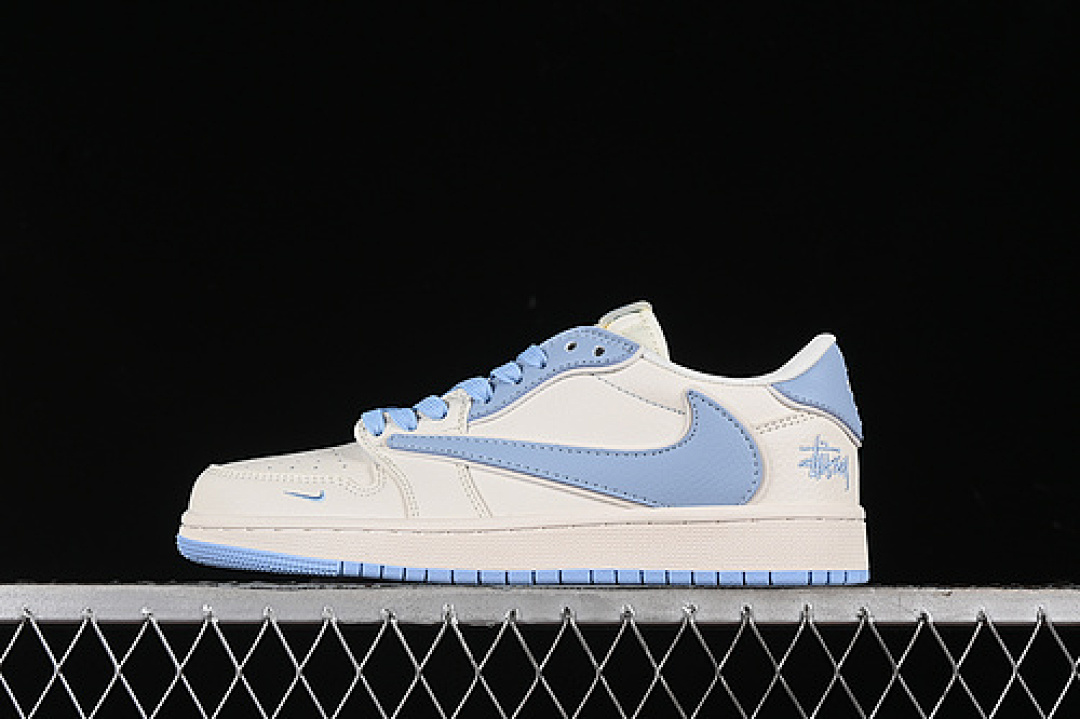 Jordan [DM6688-609]-[TRAVIS SCOTT X FRAGMENT DESIGN AIR JORDAN 1 LOW OG SP OFF WHITE/BLUE]-[36-45], photo 1