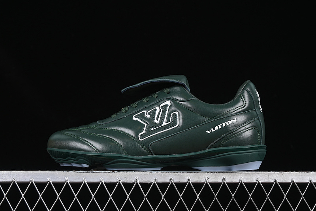 Louis Vuitton [LOUIS VUITTON FOOTPRINT SOCCER 2025 GREEN]-[WOMAN:35-39]-[MAN:40-46] - Image 2