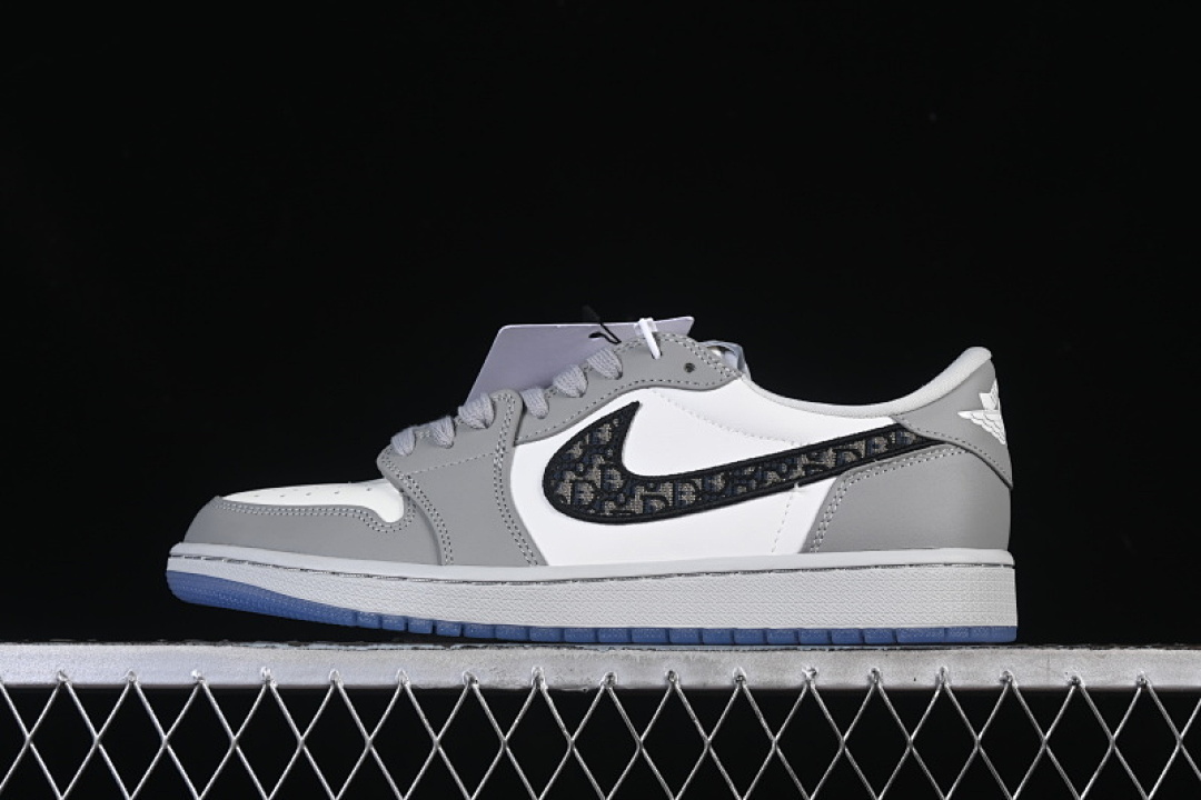 Jordan [CN8608-002]-[DIOR X AIR JORDAN 1 LOW WHITE/BLACK/GREY]-[WOMAN:36-39]-[MAN:40-47.5], photo 1