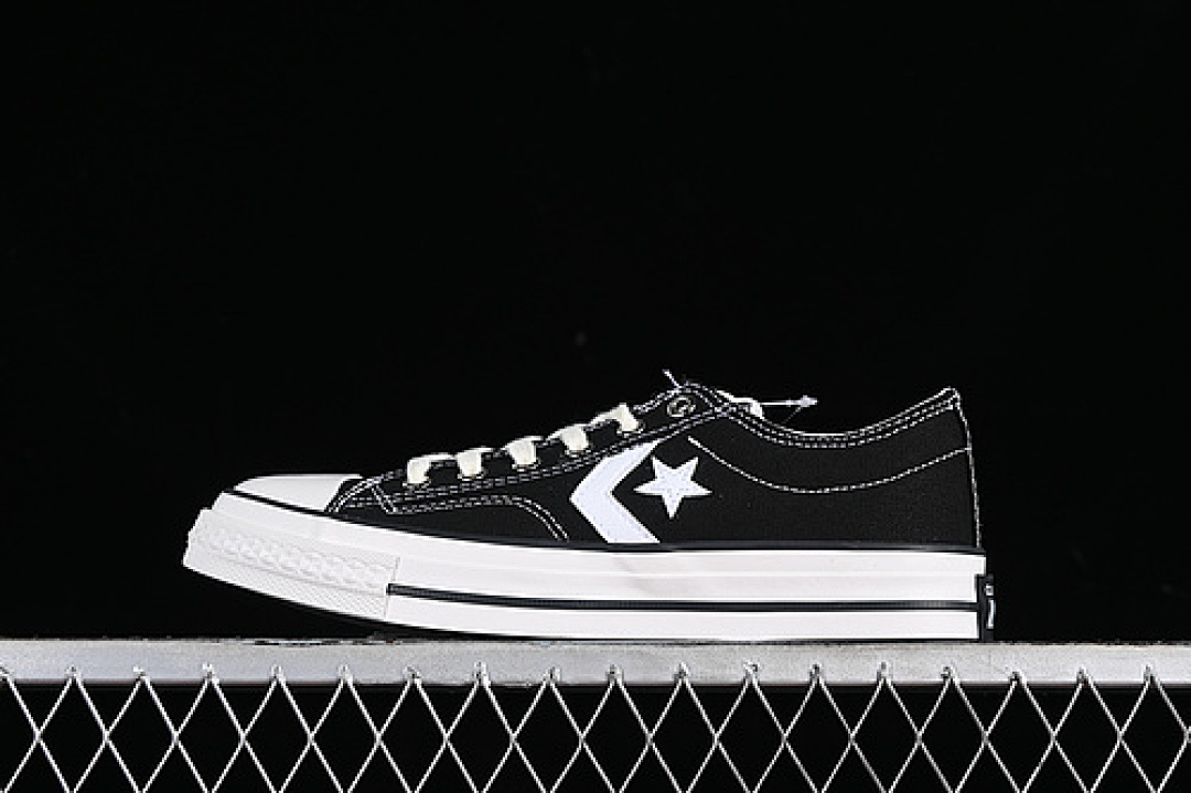 Converse [A01607C]-[CONVERSE STAR PLAYER 76 BLACK/VINTAGE WHITE/BLACK]-[WOMAN:35-39]-[MAN:40-44], photo 1
