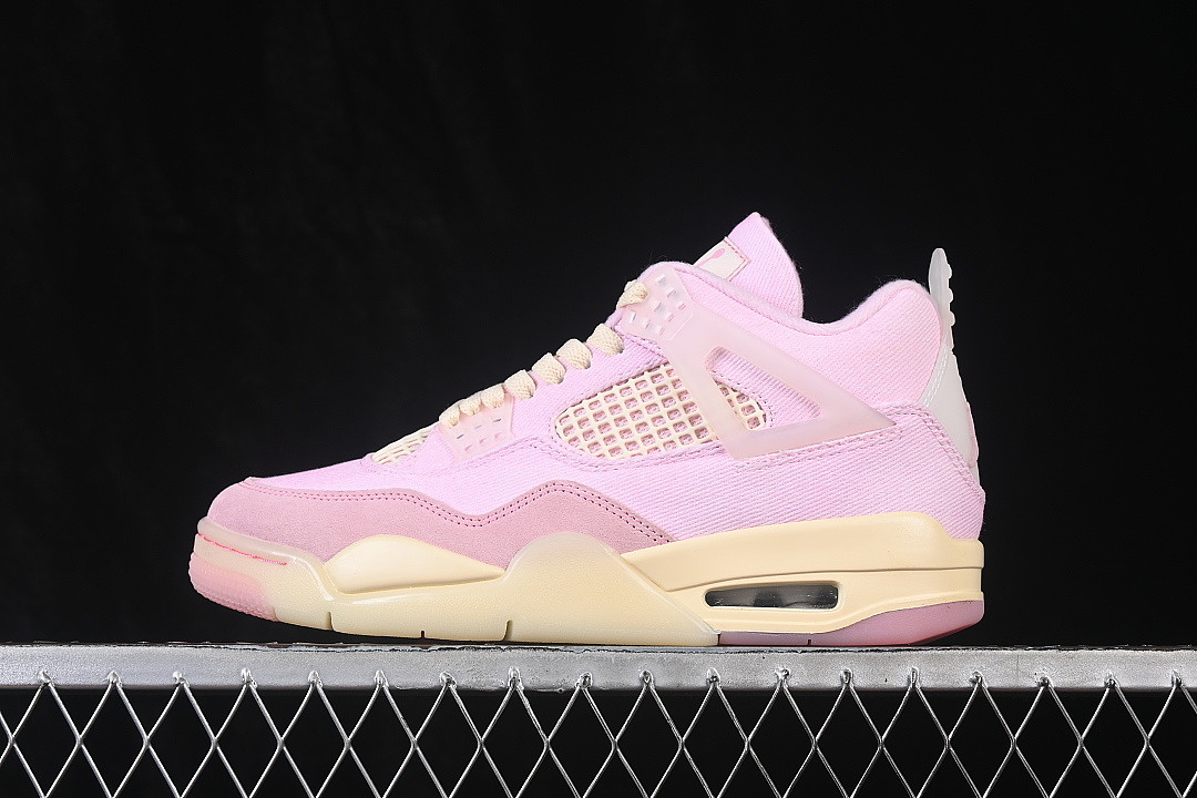Jordan [IB6716-600]-[JORDAN 4 RETRO ICED CARMINE/COCONUT MILK/MUSLIN]-[WOMAN:36-39]-[MAN:40-48.5], photo 1