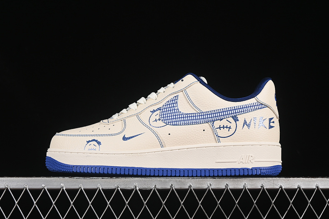 Nike Nike AIR FORCE 1 07 LOW WHITE/BLUE · DF0188-053, photo 1