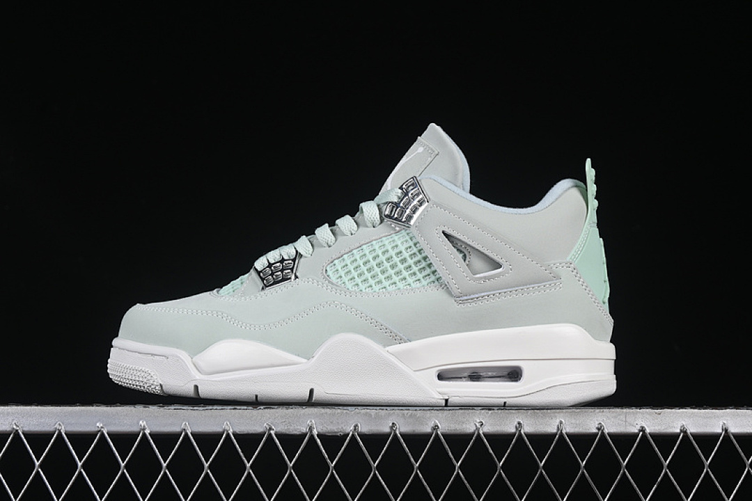 Jordan [HV0823-003]-[AIR JORDAN 4 RETRO ABUNDANCE SEAFOAM/SAIL/METALLIC SILVER]-[UNISEX:36-47.5], photo 1