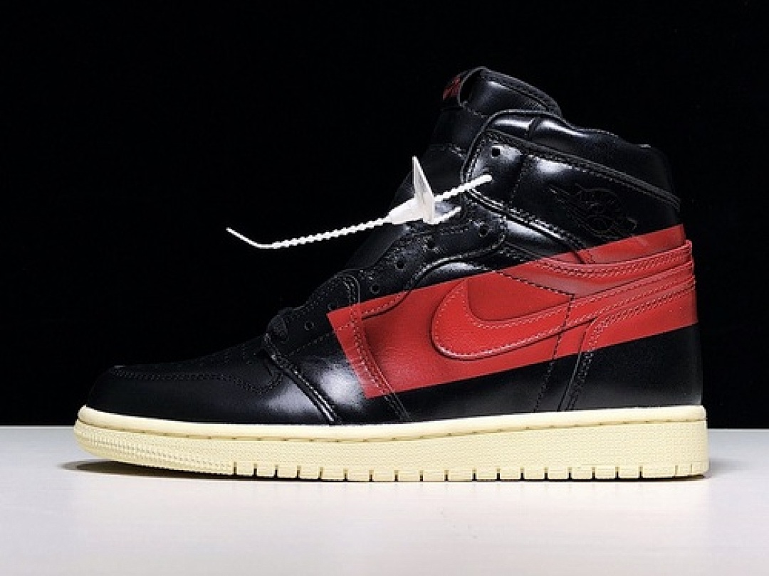 Jordan GET AIR Jordan 1 RETRO HIGH OG DEFIANT COUTURE BLACK/RED-MUSLIN · BQ6682-006, photo 1