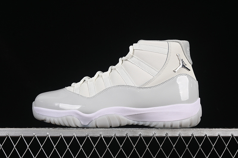 Jordan AIR Jordan 11 RETRO GRAND FINALE SAIL/PEARL GREY/WHITE/METALLIC SILVER · AR0715-110, photo 1