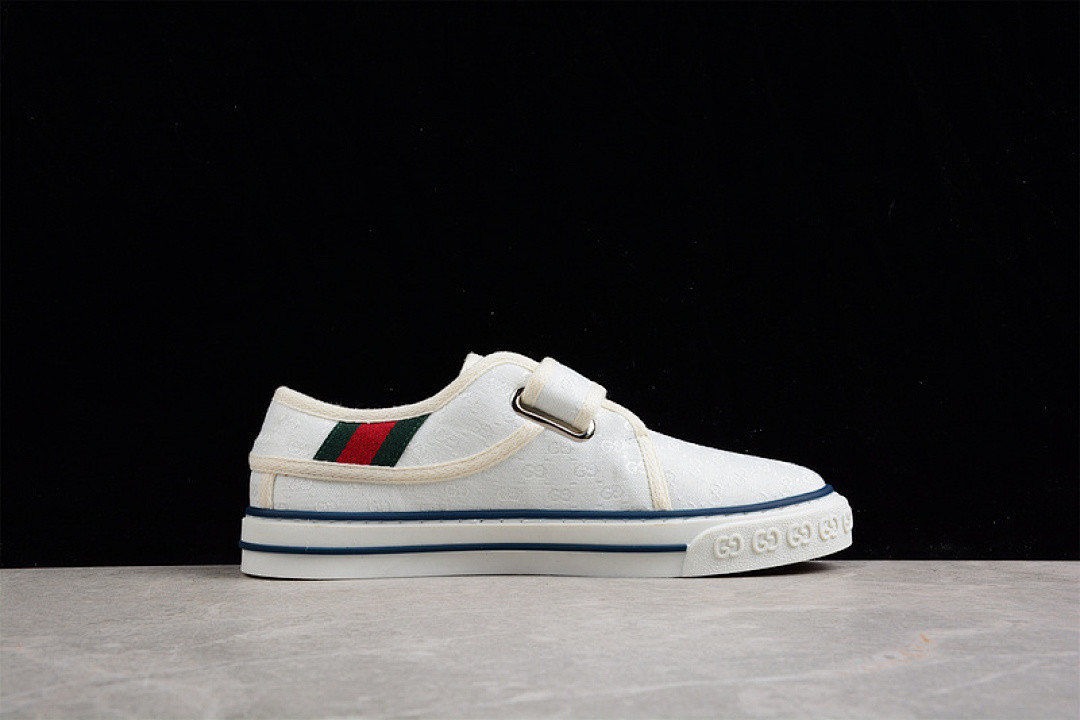 Gucci [694741-17L10-9060]-[DISNEY X TENNIS 1977 WHITE/WHITE/WHITE]-[WOMAN:35-39]-[MAN:40-44] - Image 12