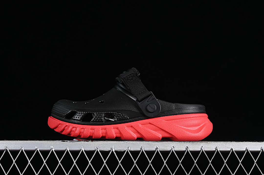 Crocs Crocs [ DUET MAX CLOG BLACK/RED]-[WOMAN:36-39]-[MAN:40-46], photo 1
