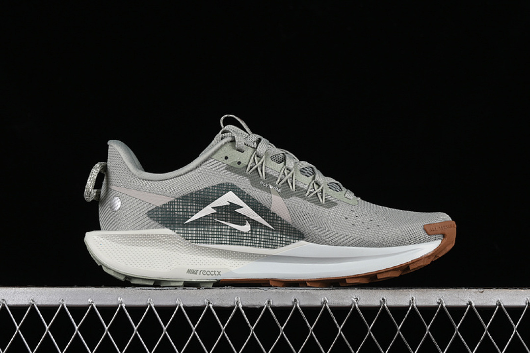 Nike [DV3864-304]-[PEGASUS TRAIL 5 JADE HORIZON/SEA GLASS/GUM MEDIUM BROWN/LIGHT SILVER]-[MAN:39-45] - Image 16