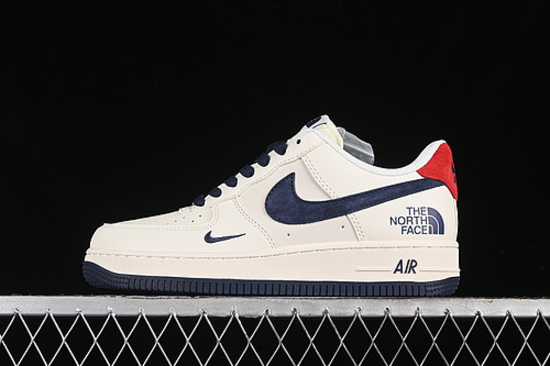 Nike [XZ6188-016]-[AIR FORCE 1 07 LOW OFF WHITE/BLUE/RED]-[WOMAN:36-39]-[MAN:40-45], photo 1