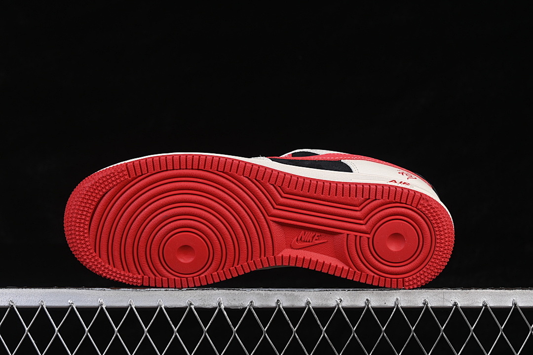 Nike [XD0028-016]-[AIR FORCE 1 07 LOW CASUAL SNEAKERS WHITE/BLACK/RED]-[WOMAN:36-39]-[MAN:40-45] - Image 15