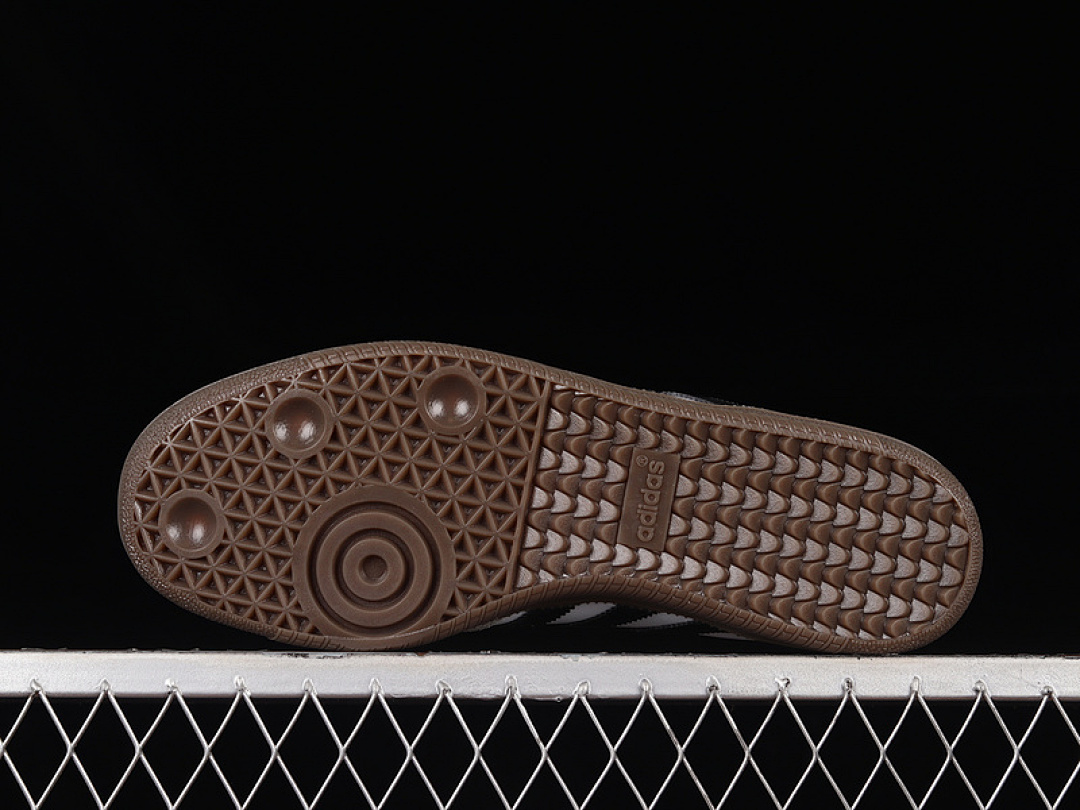 Adidas [HO1877]-[SAMBA VEGAN SHOES CLOUD WHITE/CORE BLACK/GUM]-[WOMAN:36-39]-[MAN:40-45] - Image 14