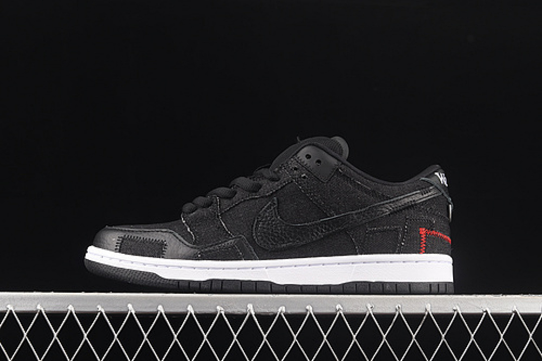 Unbranded [DD8386-001]-[WASTED YOUTH X DUNK LOW SB BLACK DENIM BLACK/UNIVERSITY RED-[UNSIEX:36-47.5], photo 1