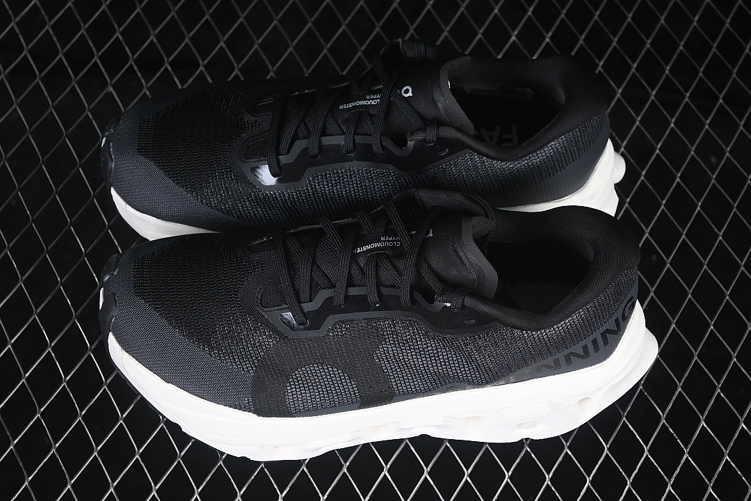 On Running [ON CLOUDMONSTER 3 HYPER ANTI SLIP RUNNING SHOES BLACK/INKINESS]-[WOMAN:36-39]-[MAN:40-46] - Image 10