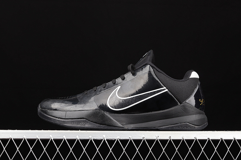 Nike Nike ZOOM KOBE 5 BLACK OUT BLACK/BLACK-METALLIC SILVER-DARK GREY · 386429-003, photo 1