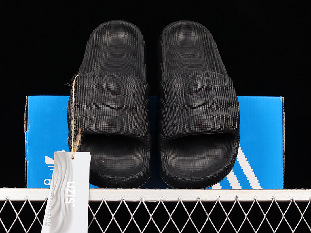 Adidas [GX6949]-[ADILETTE 22 SLIDES CORE BLACK/CORE BLACK]-[WOMAN:36-39]-[MAN:40-45] - Image 9