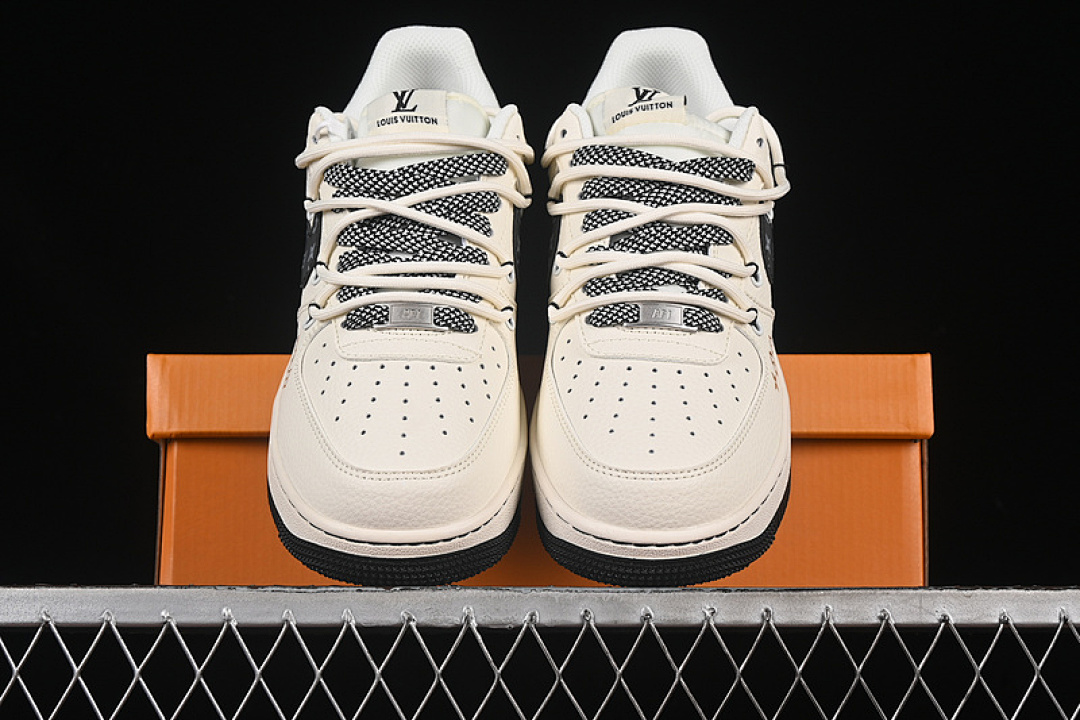 Nike [DM6868-061]-[AIR FORCE 1 07 LOW LV WHITE/BLUE]-[WOMAN:36-39]-[MAN:40-45] - Image 13
