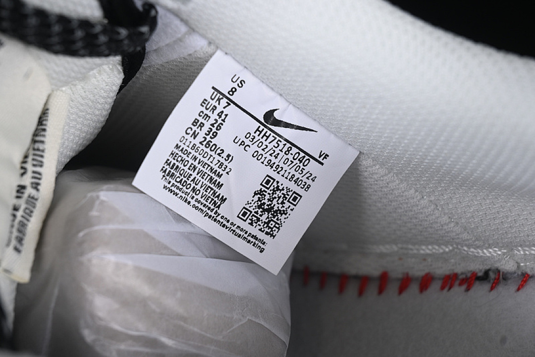 Nike [HH7518-040]-[AIR FORCE 1 07 LOW WHITE/SILVER/BLACK]-[WOMAN:36-39]-[MAN:40-45] - Image 6