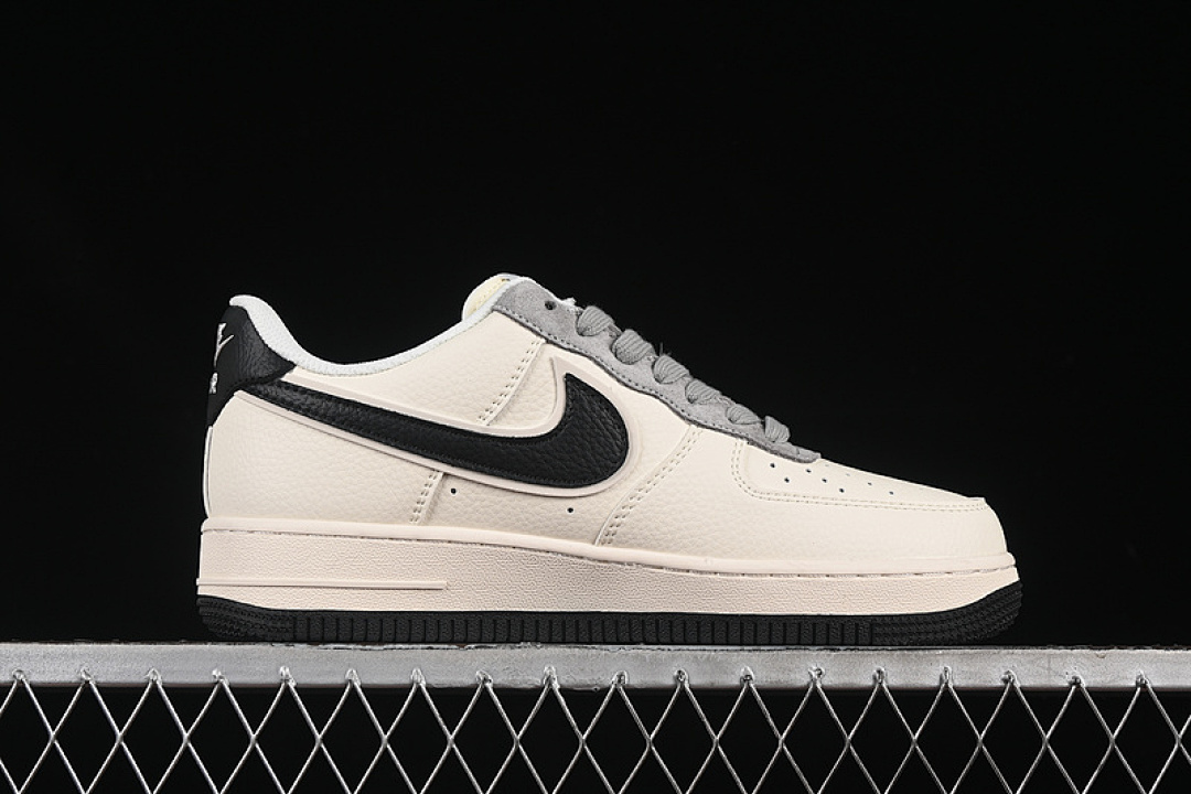 Nike [XZ6188-19]-[AIR FORCE 1 07 LOW WHITE/GREY/BLACK]-[WOMAN:36-39]-[MAN:40-45] - Image 16