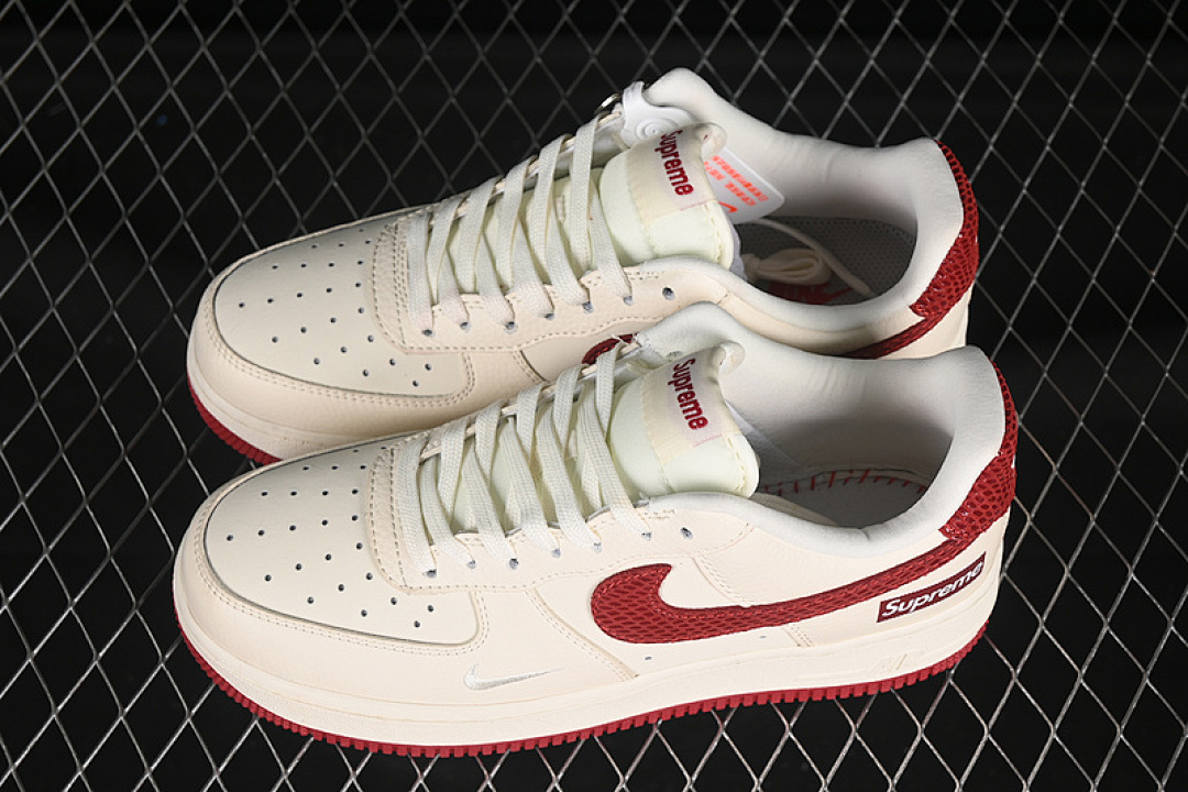 Nike [DF0188-040]-[AIR FORCE 1 07 LOW SUPREME BEIGE/RED]-[WOMAN:36-39]-[MAN:40-45] - Image 11