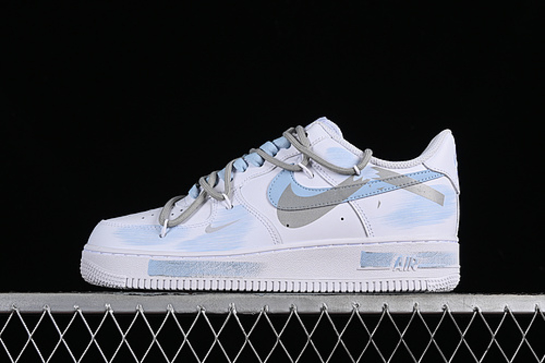 Nike Nike AIR FORCE 1 07 LOW WHITE/BLUE/GREY · ZH0316-020, photo 1