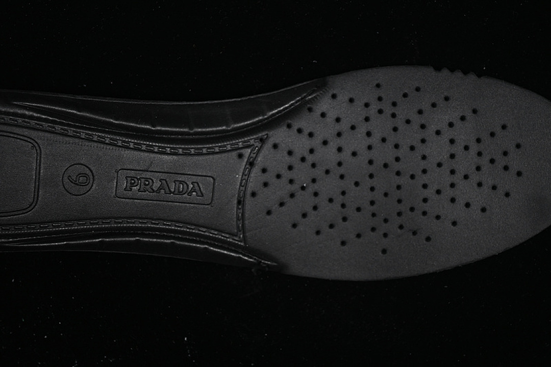 Prada [2EG293]-[PRADA CLOUDBUST AIR THUNDER BLACK/ORANGE]-[MAN:40-46] - Image 4