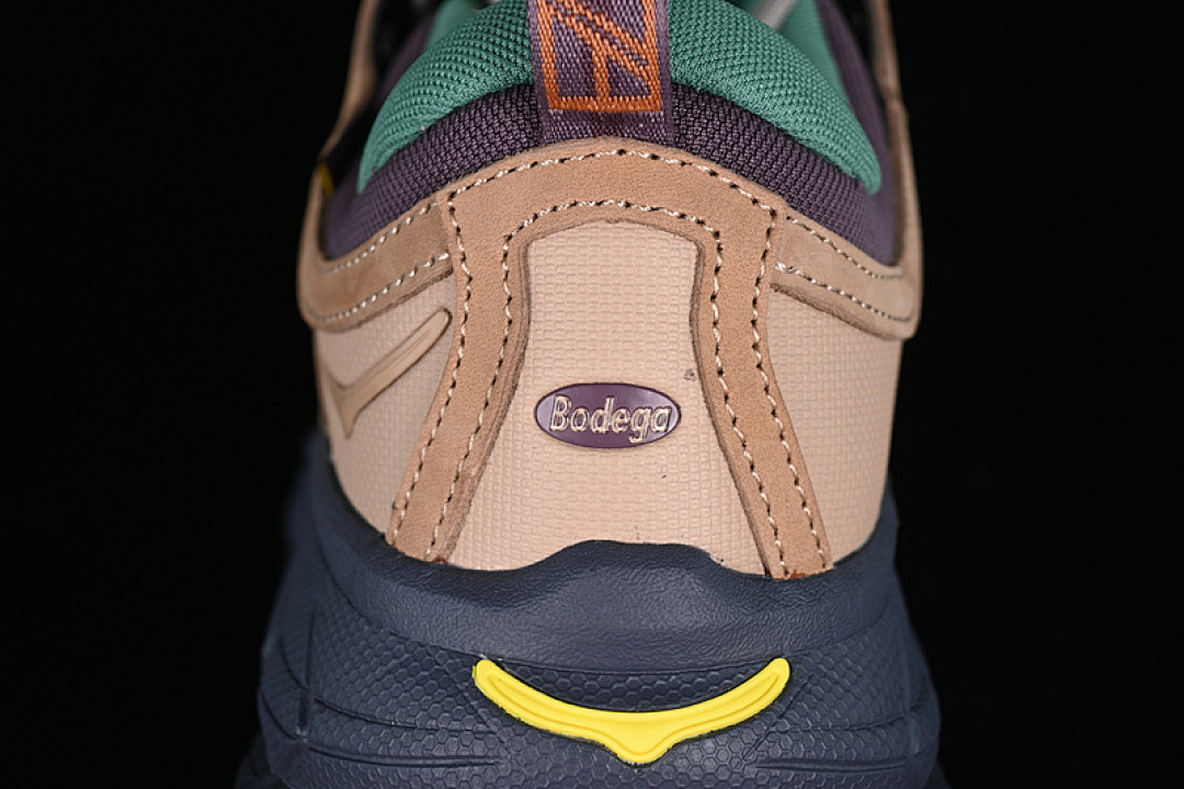 Hoka [1145771 NBYL]-[HOKA TOR ULTRA GREY/BLACK/BROWN/GREEN]-[WOMAN:36-39]-[MAN:40-46] - Image 8