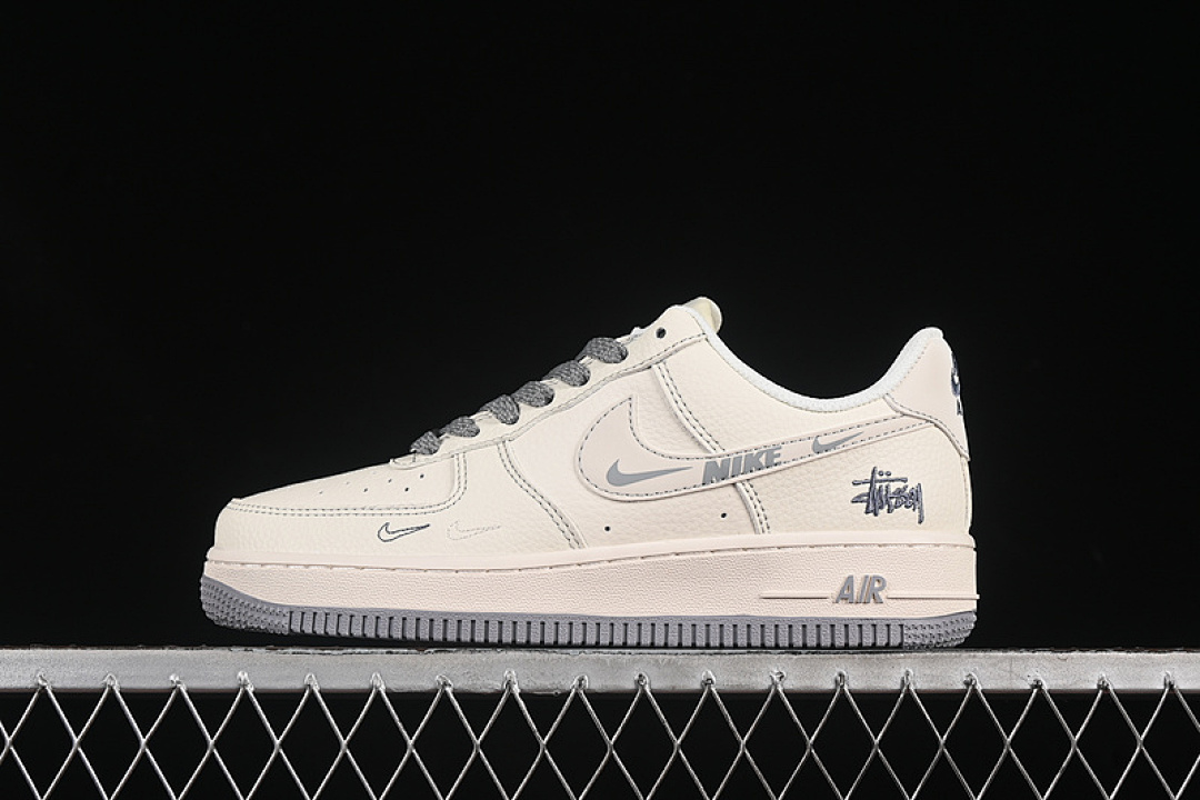Nike [HH7518-064]-[AIR FORCE 1 07 LOW WHITE/GREY]-[WOMAN:36-39]-[MAN:40-45] - Image 2