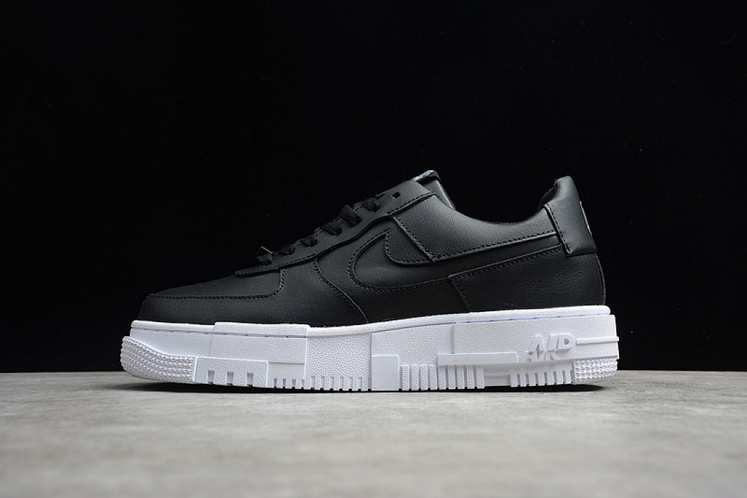 Nike Nike AIR FORCE 1 LOW PIXEL BLACK/WHITE/BLACK/BLACK · CK6649-001, photo 1