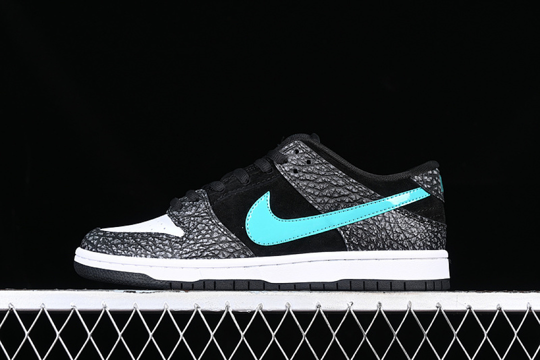 Nike DUNK LOW PRO SB ATMOS ELEPHANT MEDIUM GREY/BLACK/WHITE/CLEAR JADE · BQ6817-009, photo 1