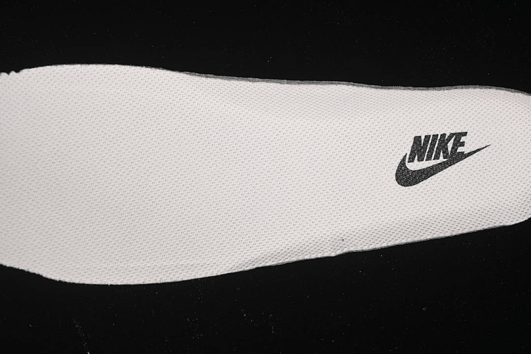 Nike [JJ2508-703]-[AIR FORCE 1 07 LOW LV WHITE/GREY/BLACK/GOLD]-[WOMAN:36-39]-[MAN:40-45] - Image 4