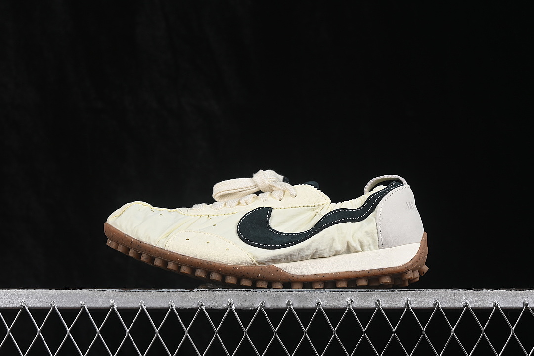On Running On Running MOON SHOE SP CASUAL LIFE SHOES BEIGE/LIGHT GRAY · HV8547-700, photo 1