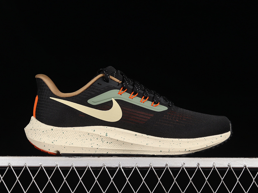 Nike [DX6039-071]-[AIR ZOOM PEGASUS 39 BLACK/COCONUT MILK/SAFETY ORANGE/ALABASTER]-[MAN:39-45] - Image 16