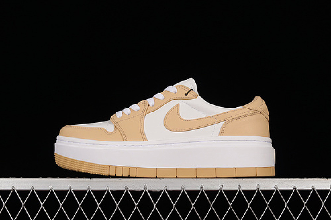 Jordan [DH7004-102]-[AIR JORDAN 1 ELEVATE LOW WHITE/WHITE/WHITE ONYX]-[WOMAN:35.5-39]-[MAN:40-45], photo 1