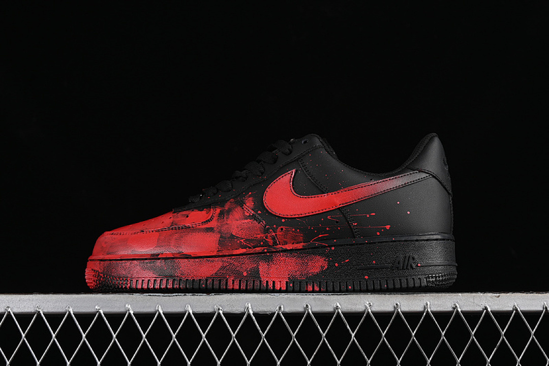 Nike [CW2288-011]-[AIR FORCE 1 07 LOW BLACK/RED]-[WOMAN:36-39]-[MAN:40-45], photo 1