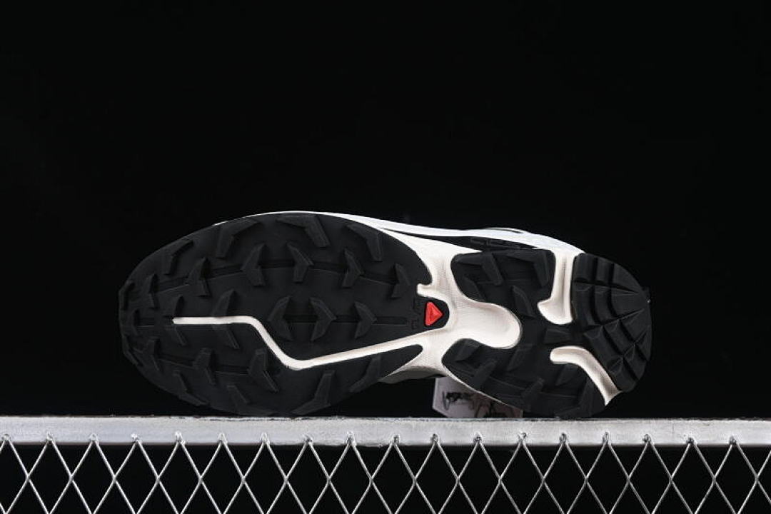 On Running [475731]-[XT-6 EXPANSE BLACK/LIGHT GRAY/WHITE]-[WOMAN:36-39]-[MAN:40-45] - Image 14