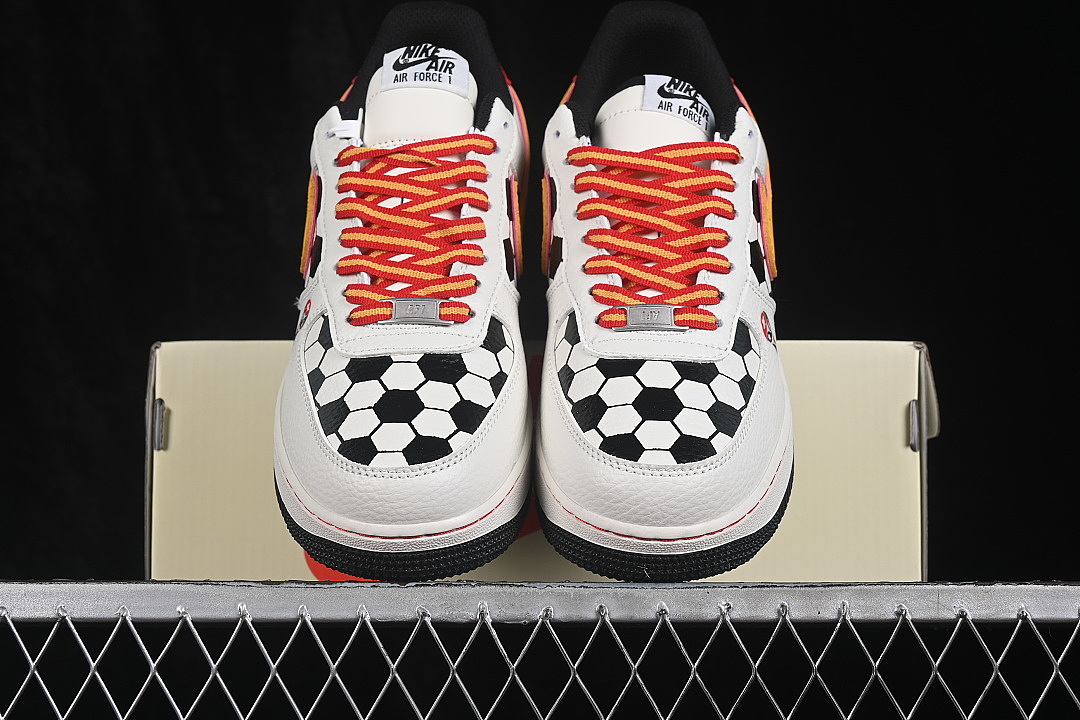 Nike [NH0601-548]-[AIR FORCE 1 07 LOW CASUAL SNEAKERS WHITE/BLACK/RED]-[WOMAN:36-39]-[MAN:40-45] - Image 13