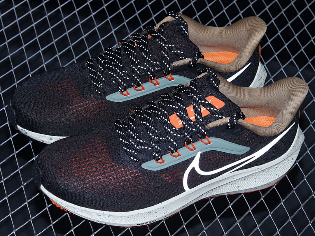 Nike [DX6039-071]-[AIR ZOOM PEGASUS 39 BLACK/COCONUT MILK/SAFETY ORANGE/ALABASTER]-[MAN:39-45] - Image 10