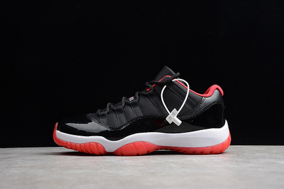 Jordan [528895-012]-[AIR JORDAN 11 RETRO BRED BLACK/TRUE RED-WHITE]-[MAN:40-46]-[OGHP00250], photo 1