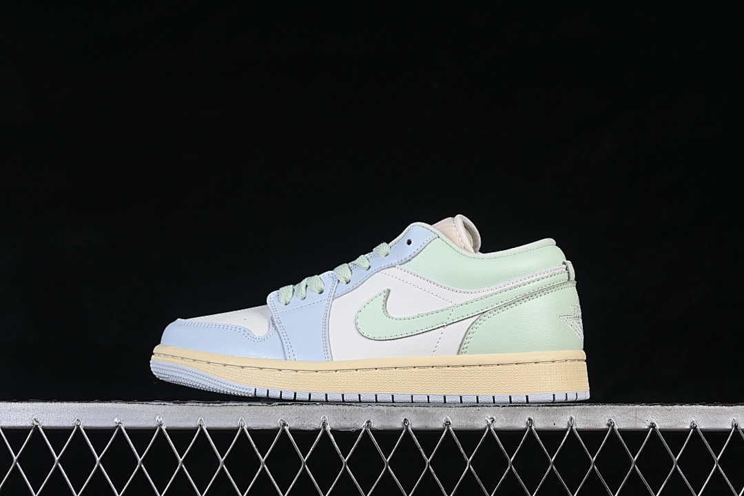 Jordan [DC0774-108]-[JORDAN 1 LOW SAIL/AURA/MUSLIN/JADE AURA]-[WOMAN:36-39]-[MAN:40-46], photo 1