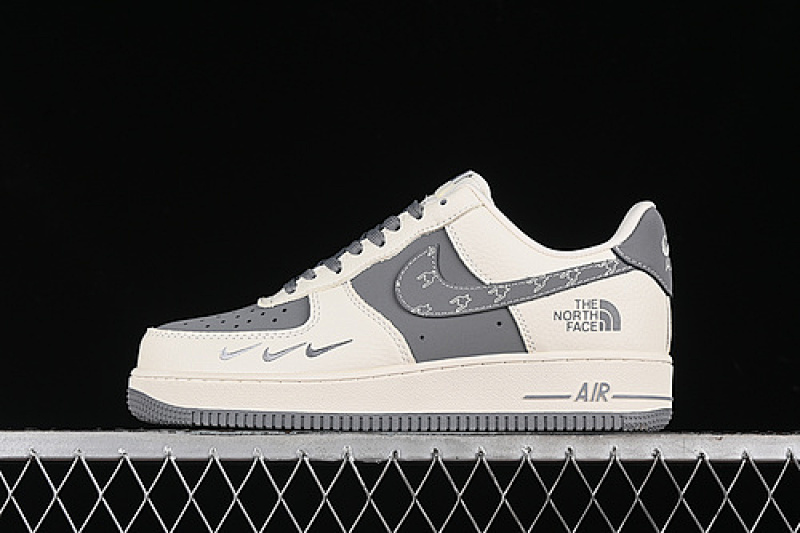 Nike Nike AIR FORCE 1 07 LOW WHITE/GREY · KK1988-011, photo 1