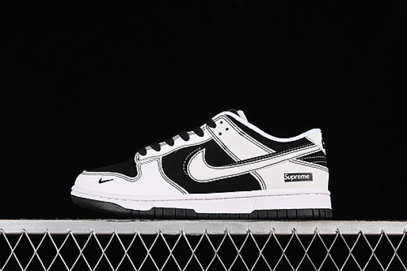 Supreme Nike DUNK LOW SB SUPREME BLACK/WHITE · FC1688-144, photo 1