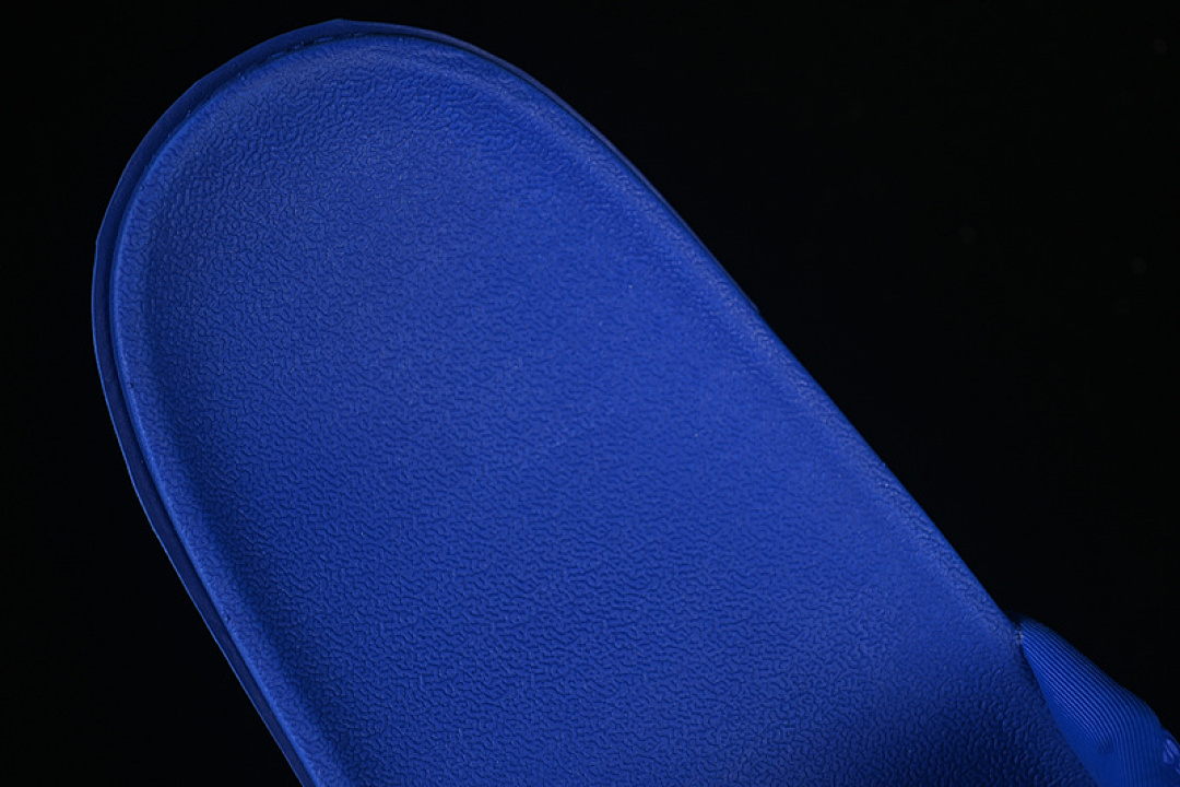 Nike [IF2870-400]-[KOBE OFFCOURT SLIDE HYPER ROYAL ROYAL/WHITE]-[MAN:38.5-48.5] - Image 4