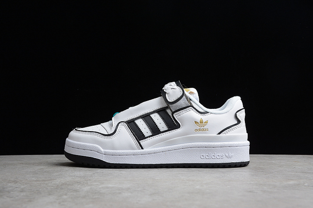 FORUM PLUS I LOVE DANCE CLOUD WHITE/CORE BLACK/FROZEN GREEN · FY5223, photo 1
